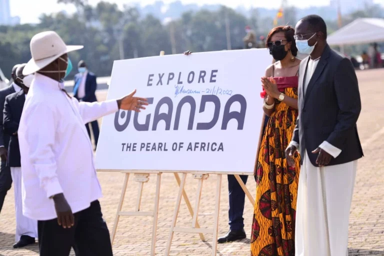 uganda-tourism-jobs-that-dont-require-a-university-degree